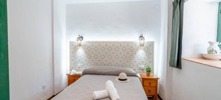 Farmhouse in Andalusia near Tiñosa Peak图片