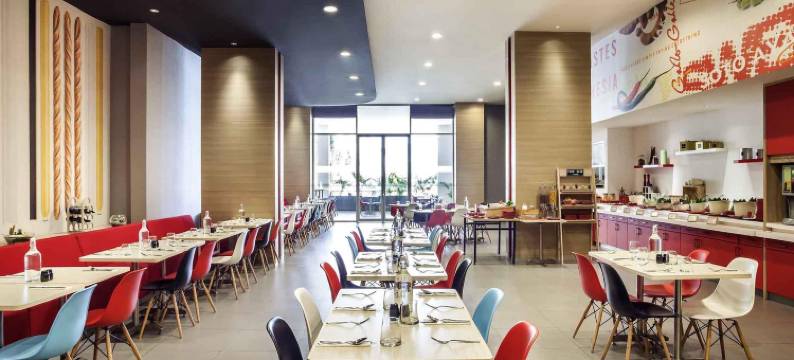 宜必思雅加达哈尔莫尼酒店(Ibis Jakarta Harmoni)图片