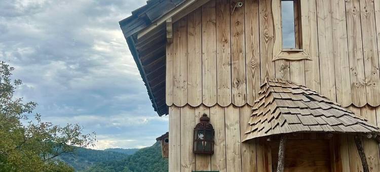 杜贝维迪尔小屋旅馆(Cabanes et Lodges du Belvedere)图片