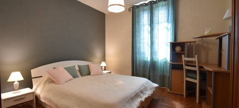 Luxurious Holiday Home in Domme with Swimming Pool图片