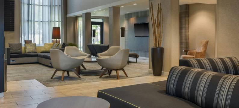 斯普林菲尔德机场万怡酒店(Courtyard Springfield Airport)图片