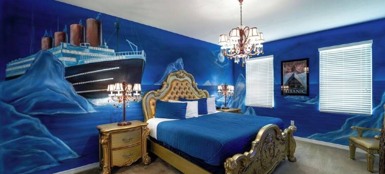 Famous Bowling House Sleeps 36 Free Early Check in/Late Check Out When Available图片