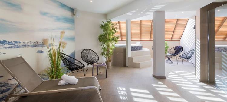 佩罗斯-吉雷克贝斯特韦斯特酒店(Best Western les Bains de Perros-Guirec Hotel et Spa)图片