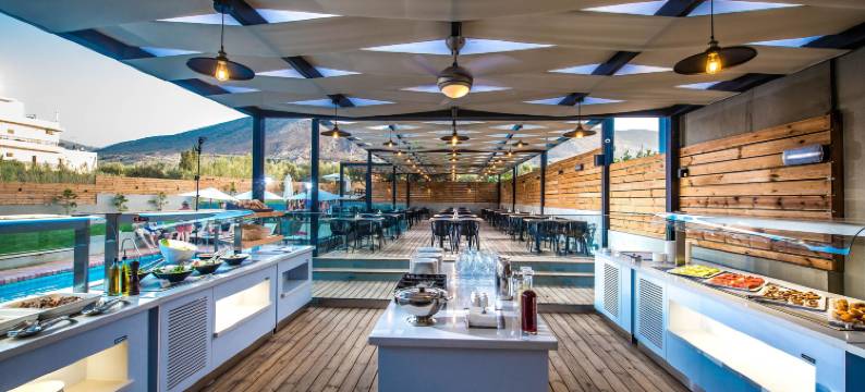 英迪格酒店(Indigo Suites Collection)图片