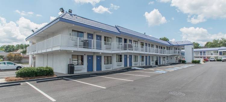 亚特兰大东北诺克罗斯6号汽车旅馆(Motel 6 Norcross, GA - Atlanta Northeast)图片