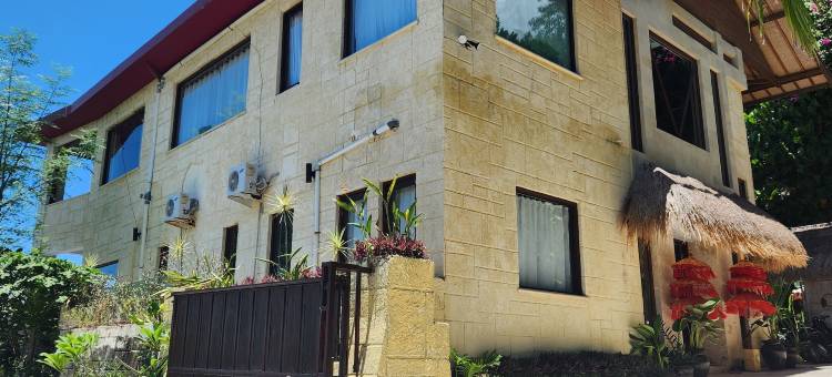 龙目岛雨伞别墅(Villa Umbrella Lombok)图片