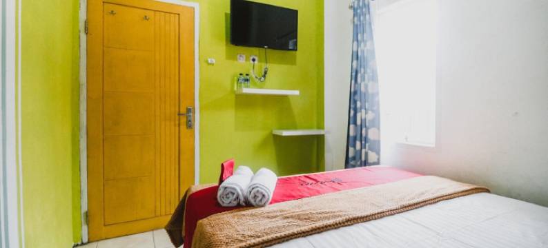 红多兹酒店-近玛纳多波里特克尼克(RedDoorz Near Politeknik Manado)图片