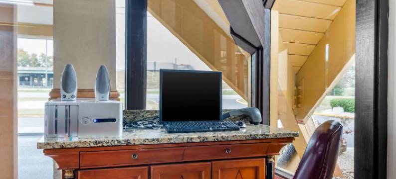 佩里国家展览场和I-75州际公路酒店及套房(Perry Inn & Suites National Fairground I 75)图片