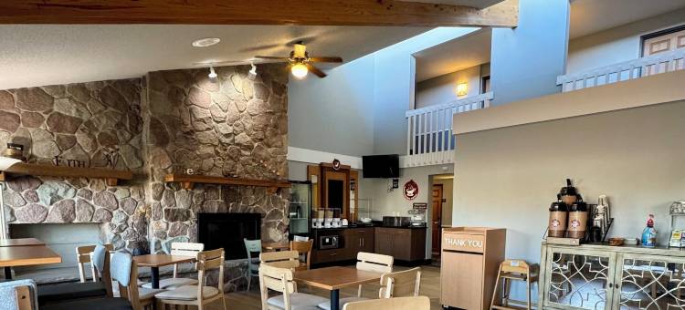 赖斯莱克AmericInn酒店(AmericInn by Wyndham Rice Lake)图片