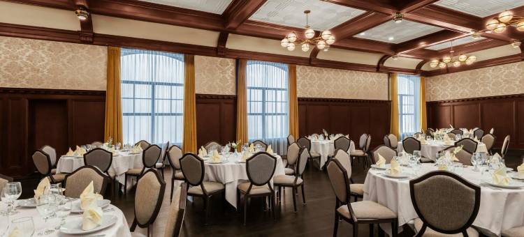 帕索罗布尔斯酒店(Paso Robles Inn)图片