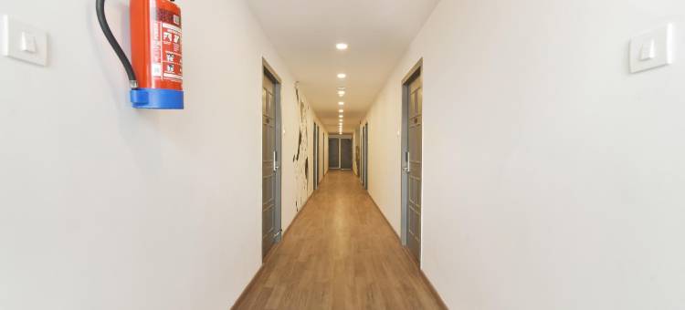 SRM库帕科纳姆普杜尔酒店(Townhouse SRM Kuppakonam Pudur)图片