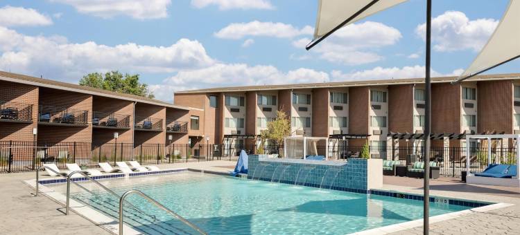 丹佛东方贝斯特韦斯特精品酒店(Best Western Premier Denver East)图片