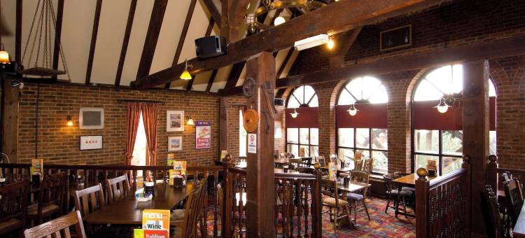 伊斯特本普瑞米尔酒店(Premier Inn Eastbourne)图片