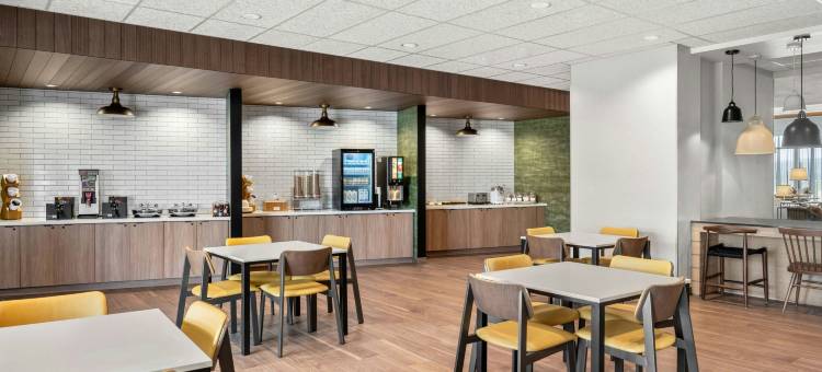巴拉布费尔德套房酒店(Fairfield Inn & Suites Baraboo)图片
