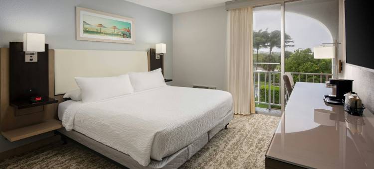 棕榈滩万枫酒店及套房(Fairfield Inn & Suites Palm Beach)图片