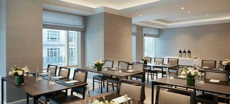 纽约特朗普国际酒店大厦(Trump International Hotel & Tower® New York)图片