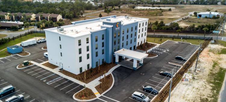 舒适酒店和套房巴拿马城海滩 - 码头公园区(Comfort Inn & Suites Panama City Beach - Pier Park Area)图片