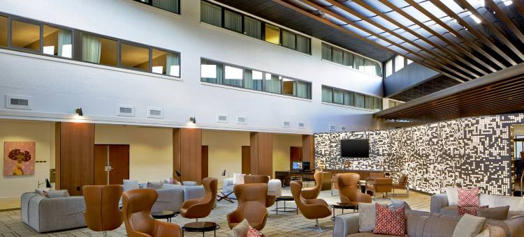 亚特兰大普瑞米特邓伍迪希尔顿逸林酒店(DoubleTree by Hilton Atlanta Perimeter Dunwoody)图片