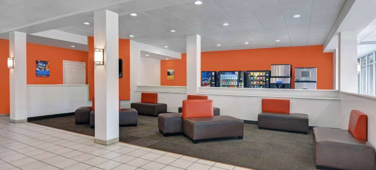 佛州卡特勒里奇6号汽车旅馆(Motel 6-Cutler Bay, FL)图片