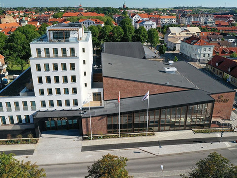 弗里提登酒店及国会