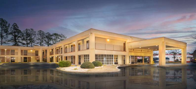 亚特兰大石山戴斯酒店(Days Inn by Wyndham Atlanta Stone Mountain)图片