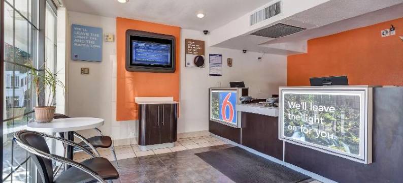 Super 8 by Wyndham Santa Rosa North(Super 8 by Wyndham Santa Rosa North)图片