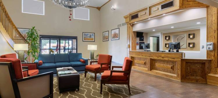 庞卡市附近玛朗德宅邸舒适套房酒店(Comfort Inn & Suites Ponca City Near Marland Mansion)图片