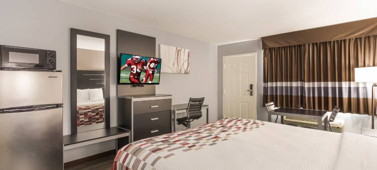 亚拉巴马州阿森斯红屋顶套房酒店(Red Roof Inn & Suites Athens, Al)图片