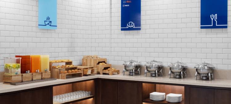 沙发公园智选假日酒店(Holiday Inn Express Dubai Safa Park)图片