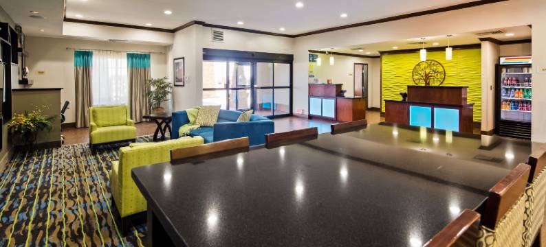 丹佛市贝斯特韦斯特优质套房酒店(Best Western Plus Denver City Hotel  Suites)图片