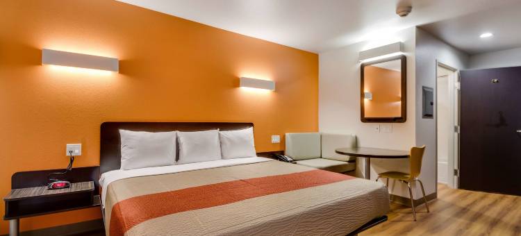 俄克拉荷马塔尔萨 6 号汽车旅馆(Motel 6 Tulsa, OK)图片