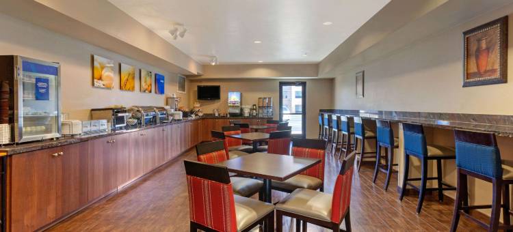 佩奇鲍威尔湖舒适套房酒店(Comfort Inn & Suites Page at Lake Powell)图片