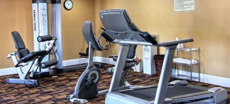 格林维尔近市中心凯艺套房酒店(Quality Inn & Suites Greenville Near Downtown)图片