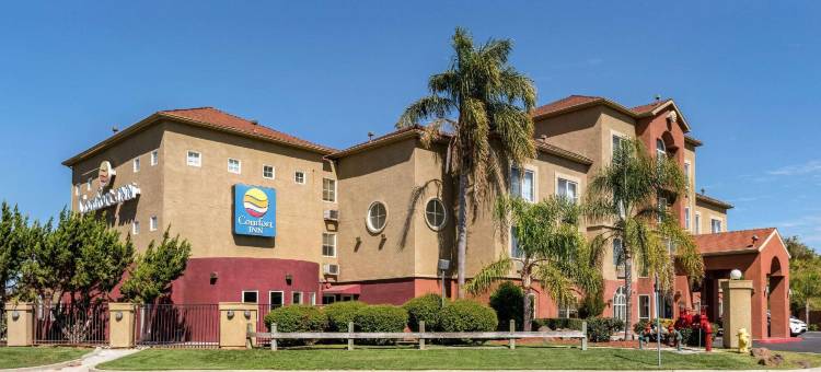 莱思罗普舒适酒店(Comfort Inn Lathrop Stockton Airport)图片