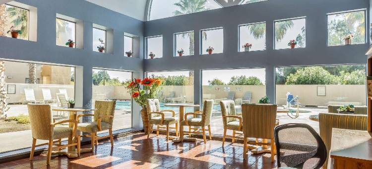 品质套房酒店(Quality Inn & Suites Vacaville)图片