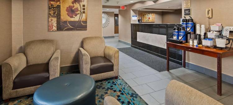 亚迪纳贝斯特韦斯特酒店(Best Western Adena Inn)图片