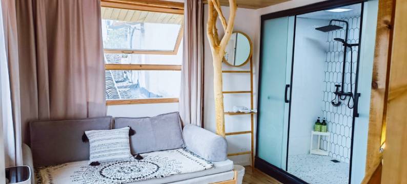 青屋风情民宿(漕河街分店)图片