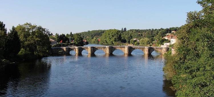 13 蜜蜂酒店(13 Bees)图片