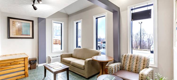 OYO 肯塔基弗农山酒店 - 伦弗罗山谷/I-75(Capital O 3Y Motel Mount Vernon Renfro Valley)图片