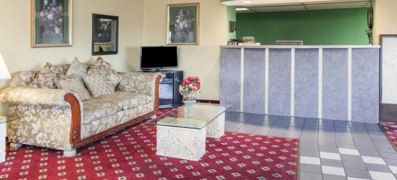 罗克沃尔速8酒店(Inn of Rockwall)图片