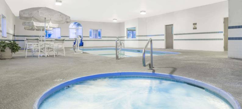 威尔科克斯温德姆速8酒店(Super 8 by Wyndham Willcox)图片