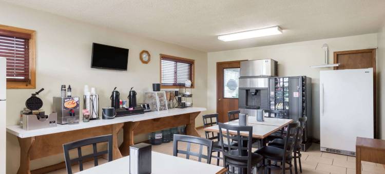 沙尼特骑士酒店(Americas Best Value Inn Chanute)图片