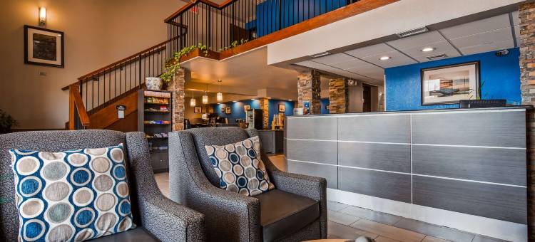 范步伦贝斯特韦斯特酒店(Best Western Van Buren Inn)图片