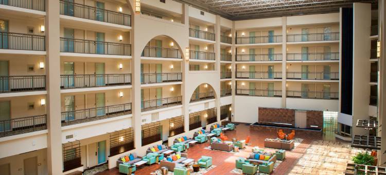 辛辛那提东北布鲁艾施希尔顿安泊套房酒店(Embassy Suites by Hilton Cincinnati Northeast Blue Ash)图片