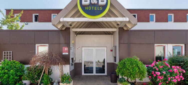 里昂圣博内米普兰民宿酒店(B&B Hotel Lyon Saint-Bonnet Mi-Plaine)图片