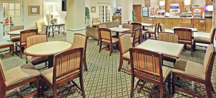 派恩布鲁夫舒适套房酒店(Comfort Inn & Suites Pine Bluff)图片