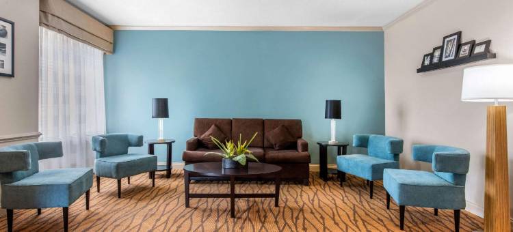 奥本校园区I-85舒眠套房酒店(Sleep Inn & Suites Auburn Campus Area I-85)图片