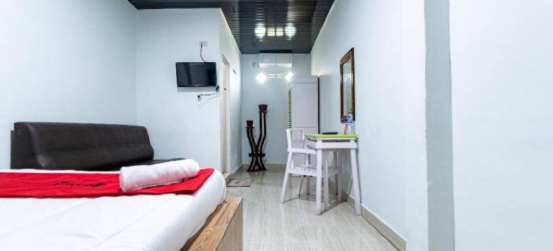 红多兹酒店-近西马伦贡佩玛唐西安塔大学(RedDoorz Near Universitas Simalungun Pematangsiantar)图片