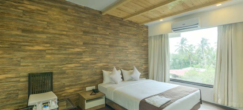 Hotel Crown Inn图片