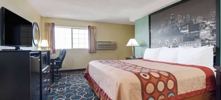 堪萨斯城温德姆速8酒店(Super 8 by Wyndham Kansas City)图片